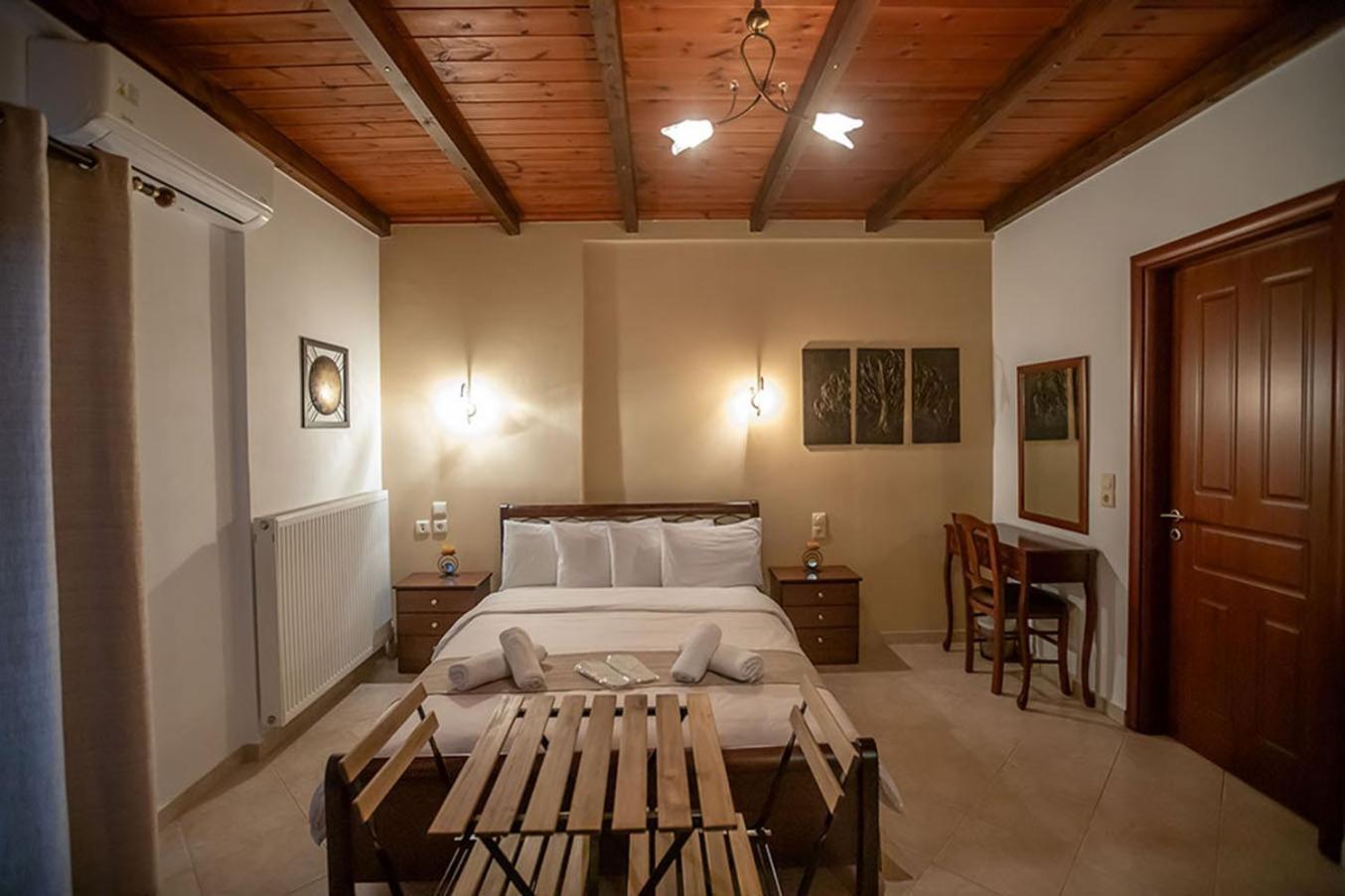 Guesthouse Moúcha Buitenkant foto